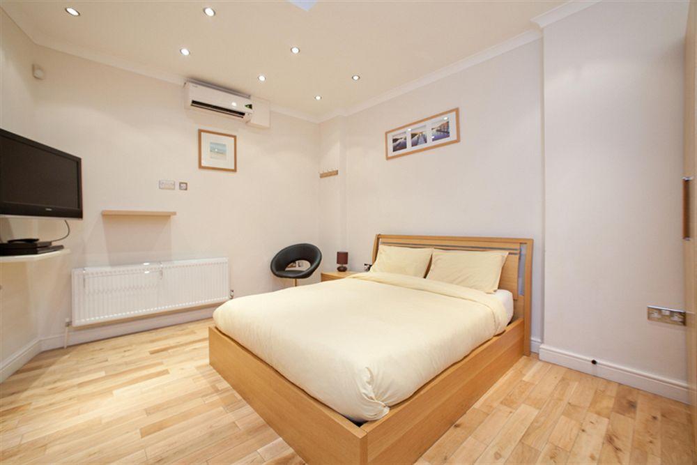 Milestone Apartments Лондон Экстерьер фото