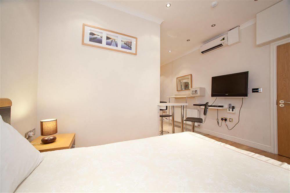 Milestone Apartments Лондон Экстерьер фото